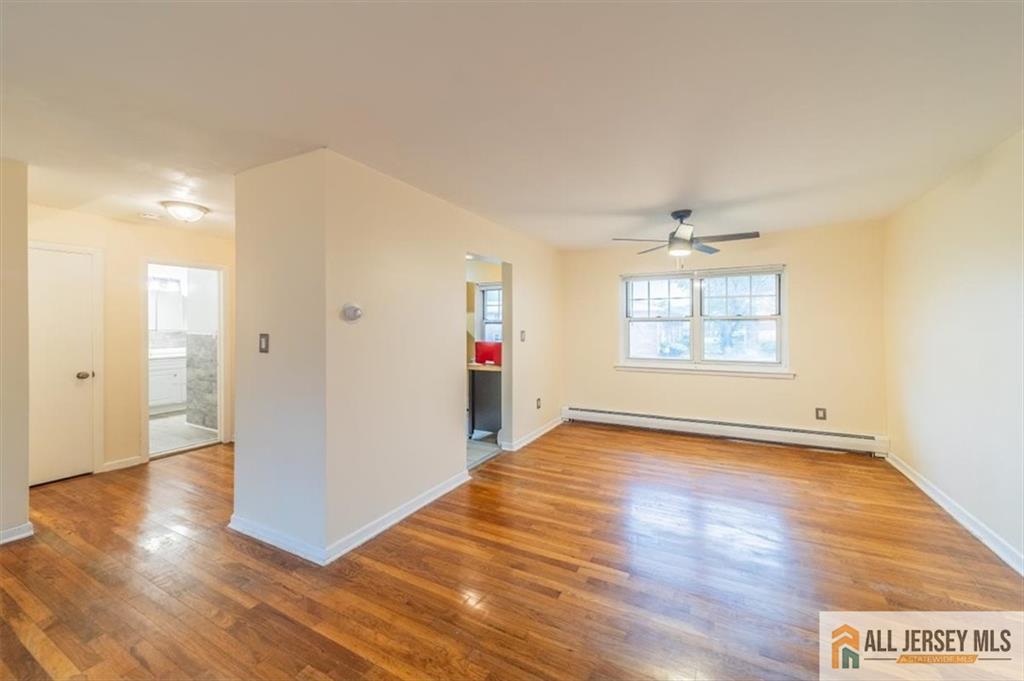 132 The Orchard, Unit L Cranbury, NJ 08512 - Photo 3 of 12