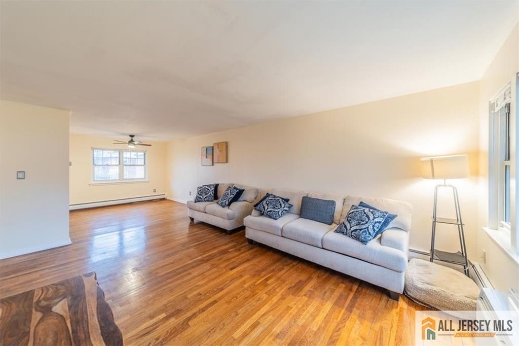 132 The Orchard, Unit L Cranbury, NJ 08512 - Photo 4 of 12