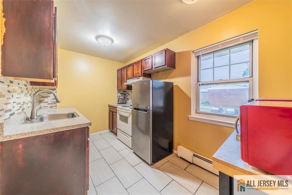 132 The Orchard, Unit L Cranbury, NJ 08512 - Photo 7 of 12