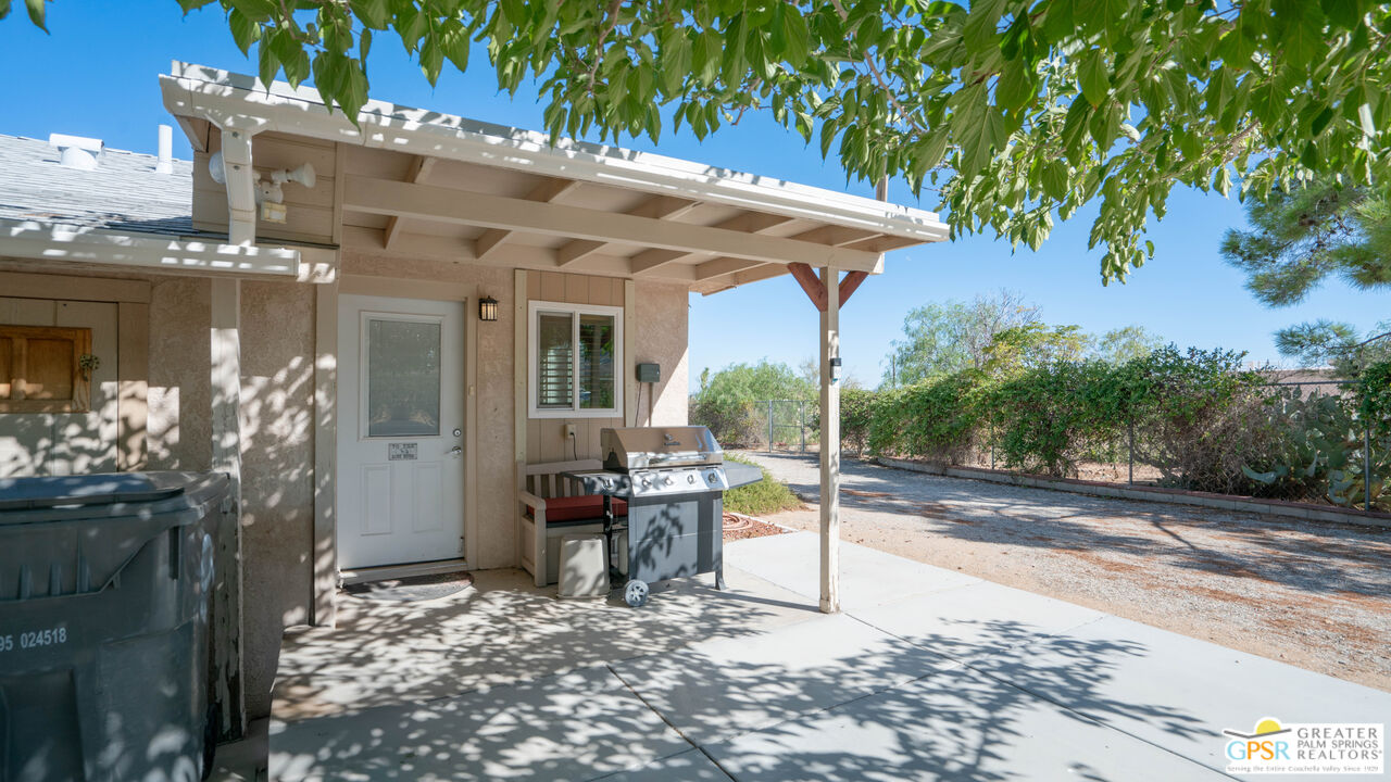475 Kickapoo Trail Yucca Valley, CA 92284 - Photo 5 of 75 Gallery Image 5