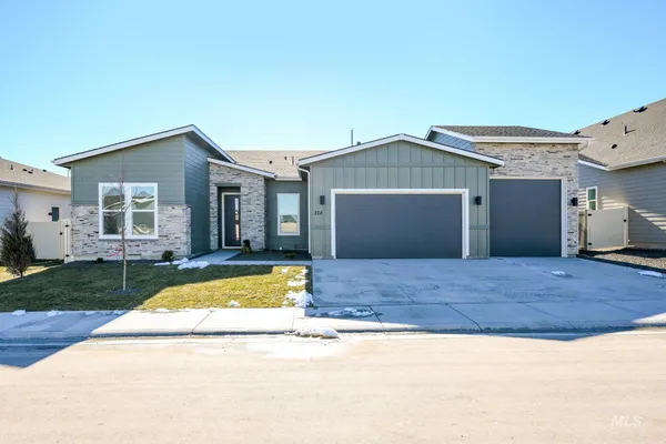 $699,000 | 3700 North San Carlos Way, Star, ID 83669