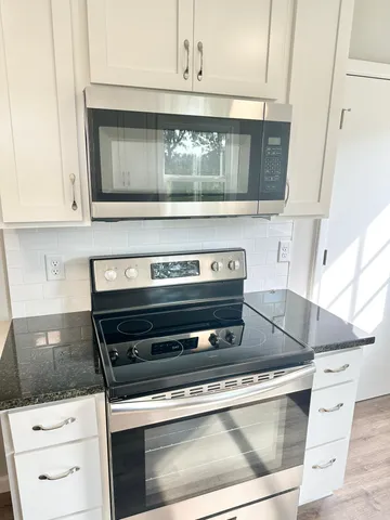 $152,000 | 1706 31st Street Southwest, Austin, MN 55912