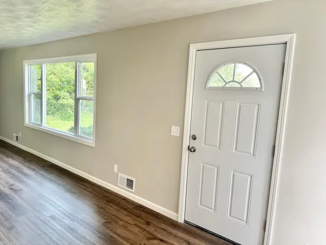 $152,000 | 1706 31st Street Southwest, Austin, MN 55912