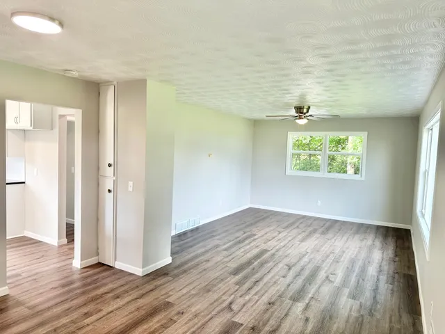 $152,000 | 1706 31st Street Southwest, Austin, MN 55912