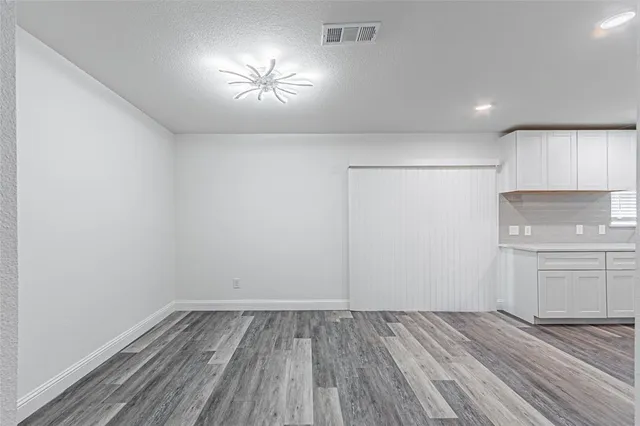 $365,000 | 2976 Mark Twain Drive, Farmers Branch, TX 75234