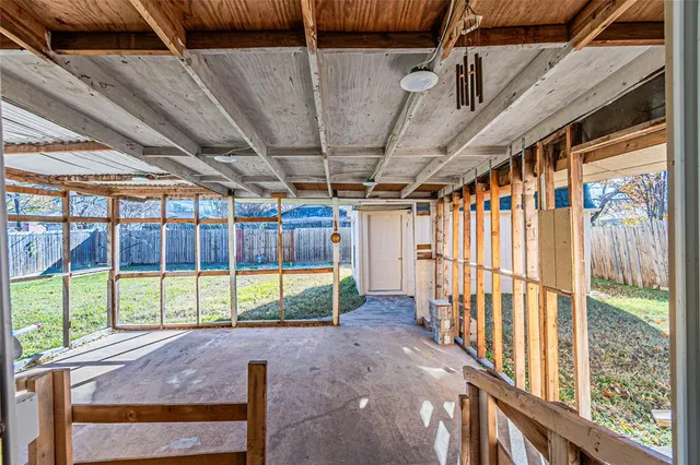 $365,000 | 2976 Mark Twain Drive, Farmers Branch, TX 75234