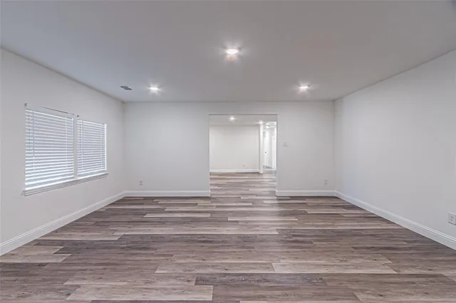 $365,000 | 2976 Mark Twain Drive, Farmers Branch, TX 75234