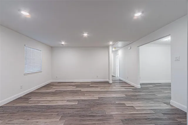 $365,000 | 2976 Mark Twain Drive, Farmers Branch, TX 75234