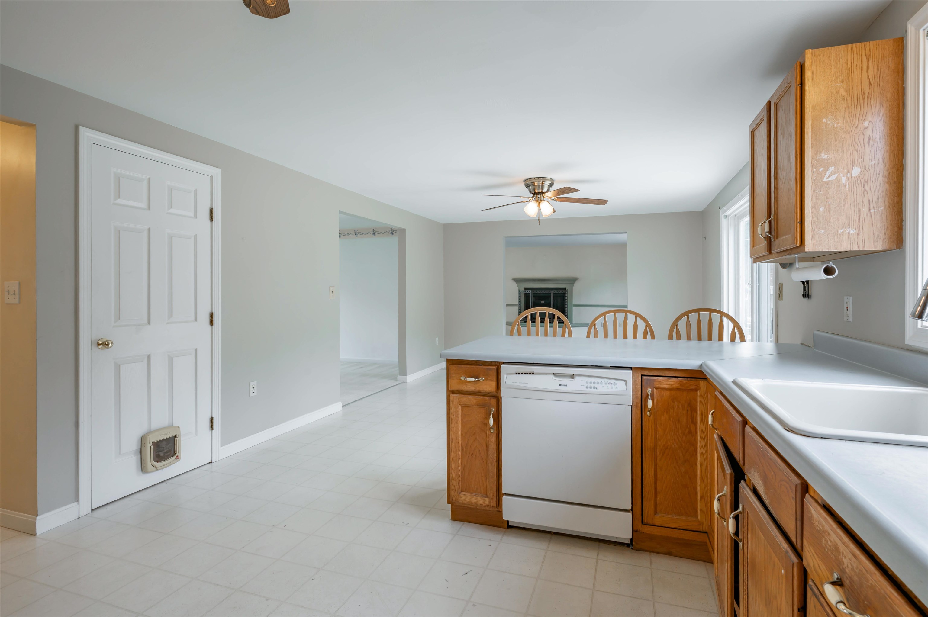 38 Mallard Point Road Merrimack, NH 03054 - Photo 17 of 52