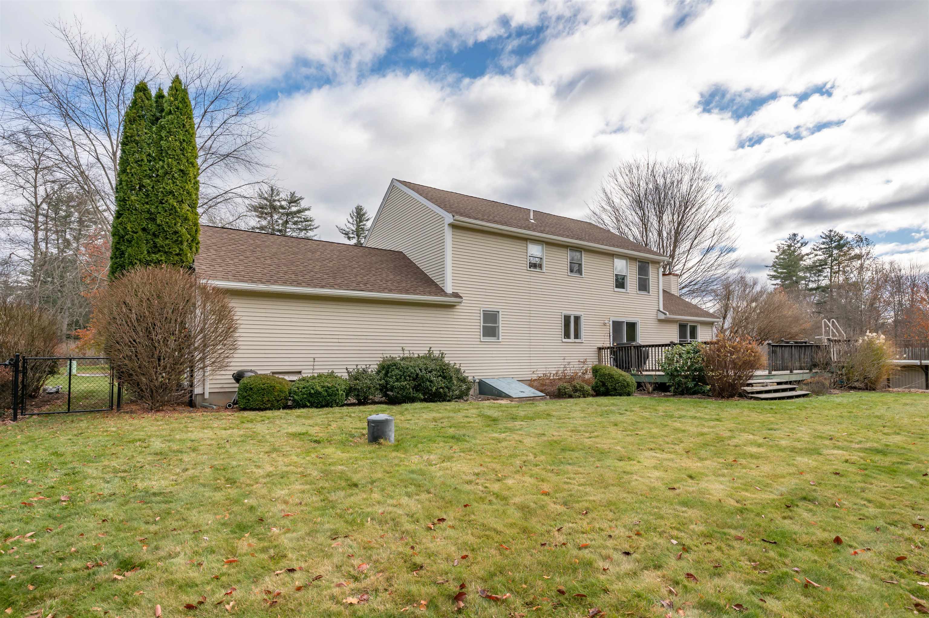 38 Mallard Point Road Merrimack, NH 03054 - Photo 36 of 52