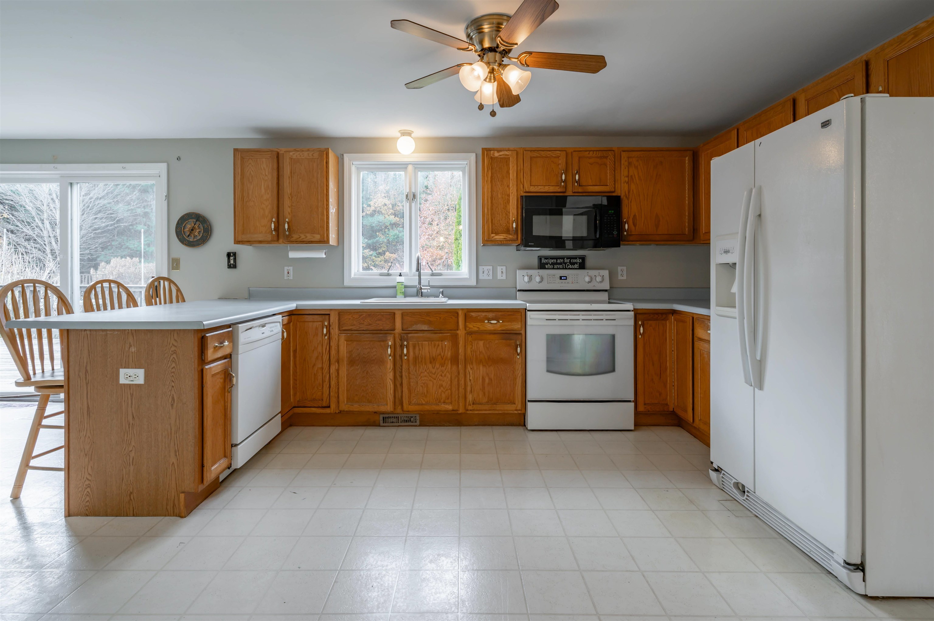 38 Mallard Point Road Merrimack, NH 03054 - Photo 6 of 52