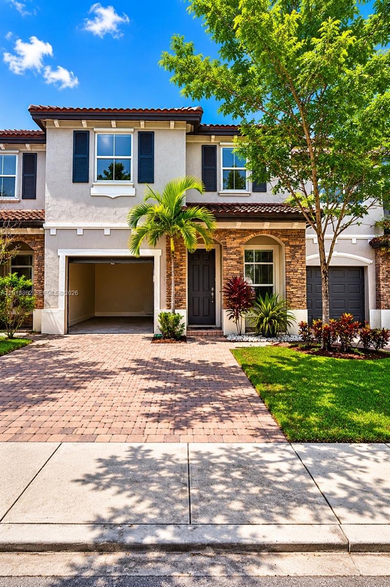 14724 Southwest 25th Lane Miami, FL 33185 - Photo 2 of 12