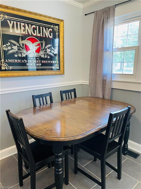 Cozy breakfast nook in the eat in kitchen
