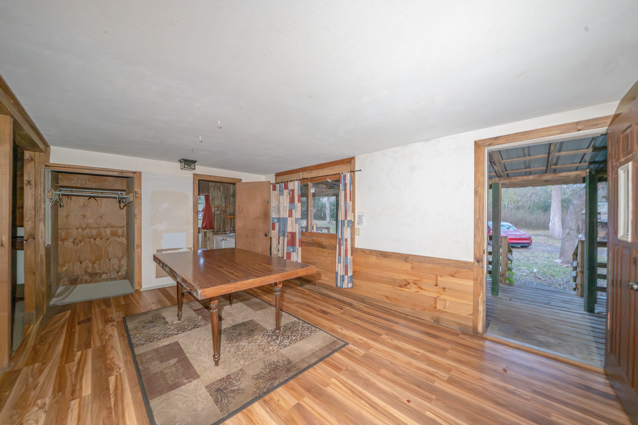 209 River Road Angleton, TX 77515 - Photo 11 of 38