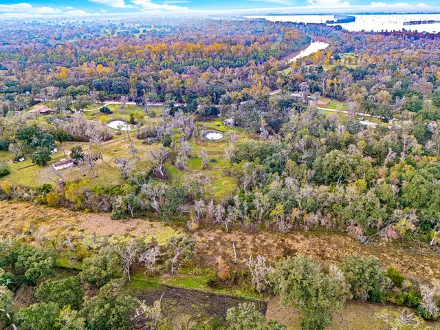 $160,000 | 209 River Road, Angleton, TX 77515