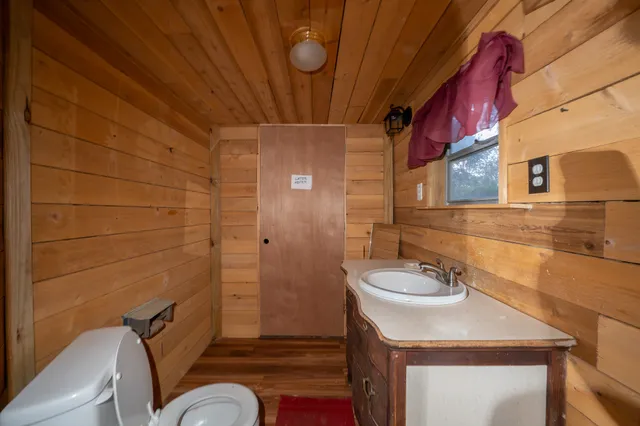 $160,000 | 209 River Road, Angleton, TX 77515