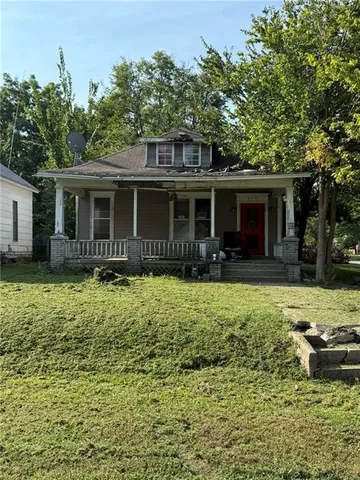$55,000 | 613 West 2nd Street, Pittsburg, KS 66762