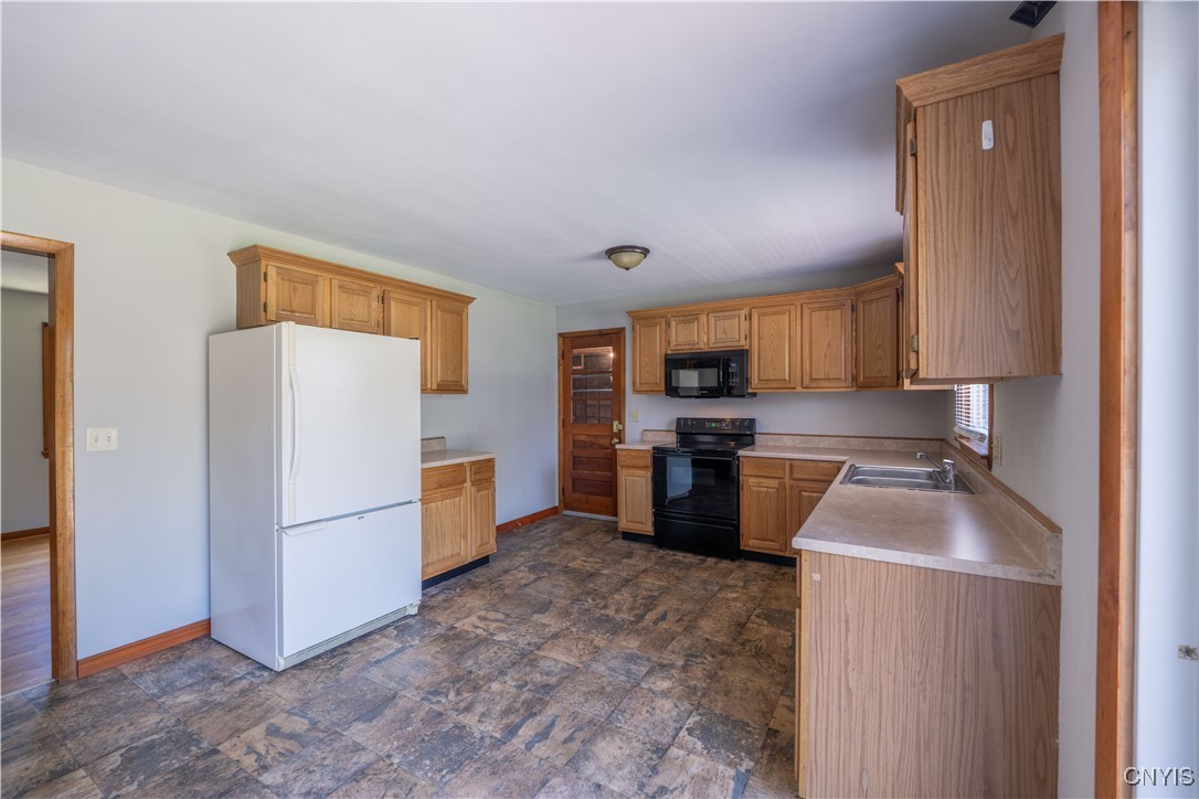 8686 Maple Lane Lee, NY 13440 - Photo 6 of 47