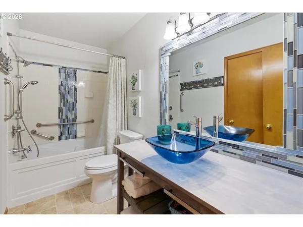 $410,000 | 142 South Quadrant Street, Rockaway Beach, OR 97136