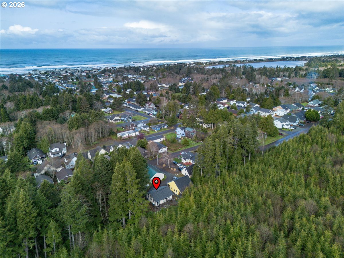142 South Quadrant Street Rockaway Beach, OR 97136 - Photo 30 of 42