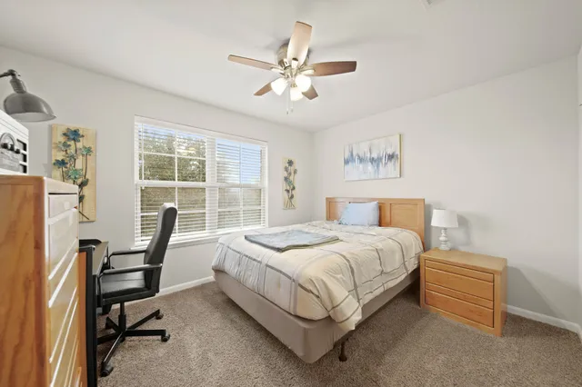 $445,000 | 2725 MerlÃn Lane, Pearland, TX 77581