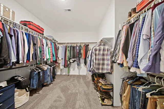 $445,000 | 2725 MerlÃn Lane, Pearland, TX 77581