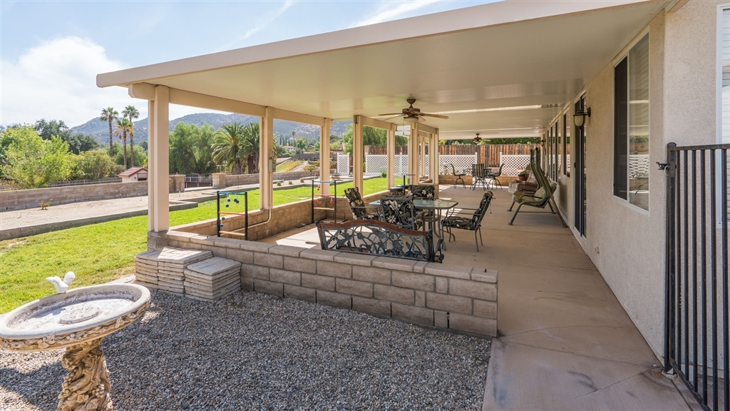16539 Open View Road Ramona, CA 92065 - Photo 4 of 25 Gallery Image 4