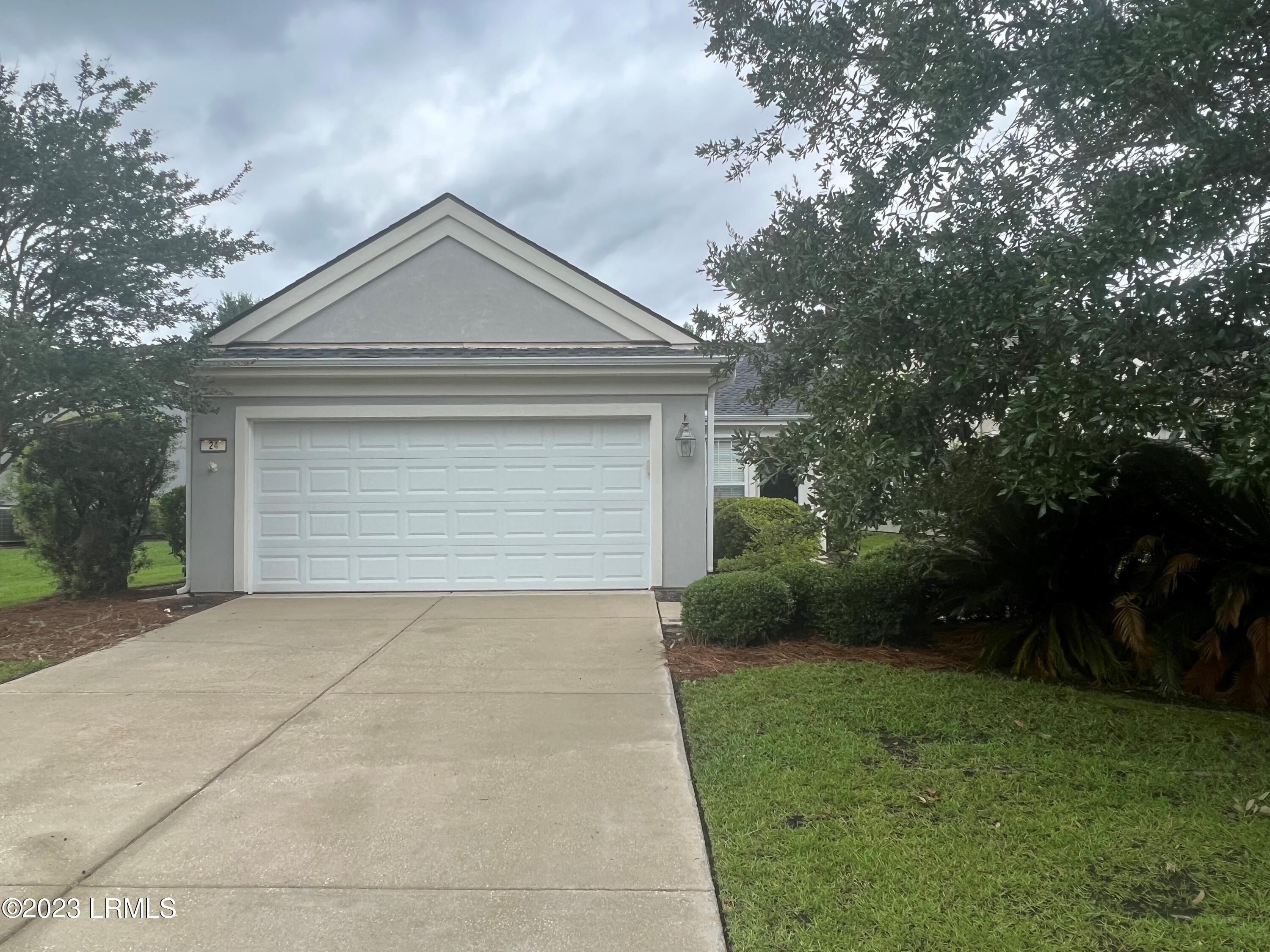 24 Whitebark Lane Bluffton, SC 29909 - Photo 1 of 17 1 Exterior 1