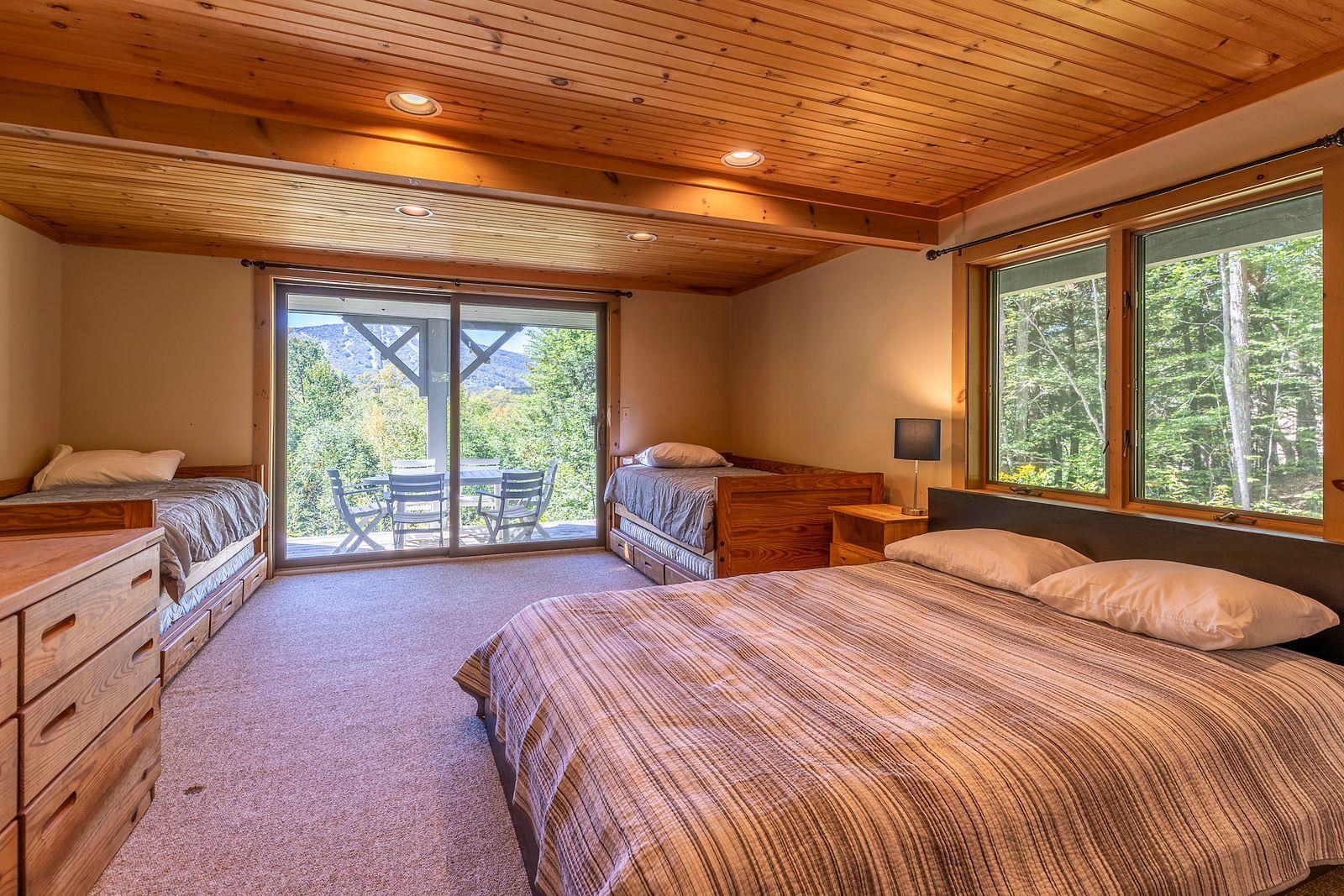 14 Mountain Haunts Road Winhall, VT 05340 - Photo 25 of 33