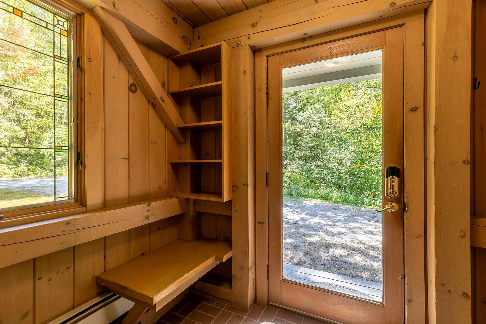 14 Mountain Haunts Road Winhall, VT 05340 - Photo 4 of 33