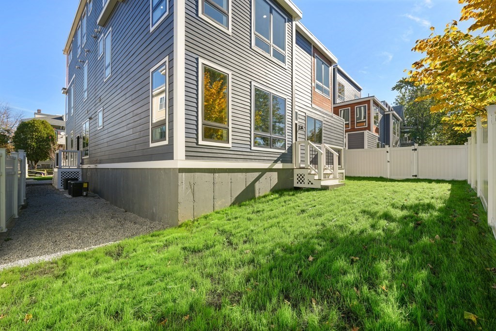 120 School Street, Unit 3 Boston, MA 02119 - Photo 20 of 30