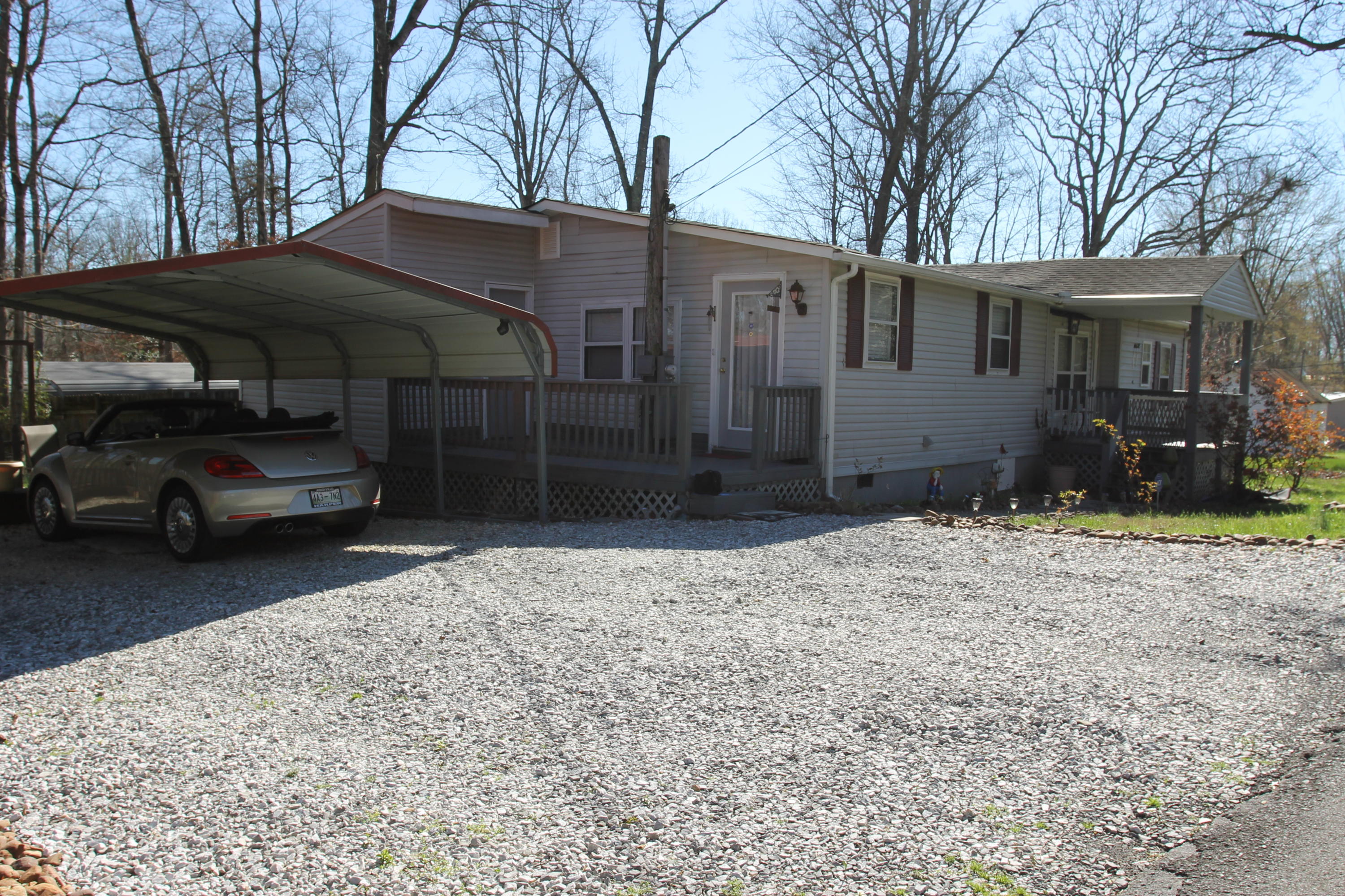 569 North Cunningham Road Seymour, TN 37865 - Photo 2 of 29 2018-03-02 03.33.00