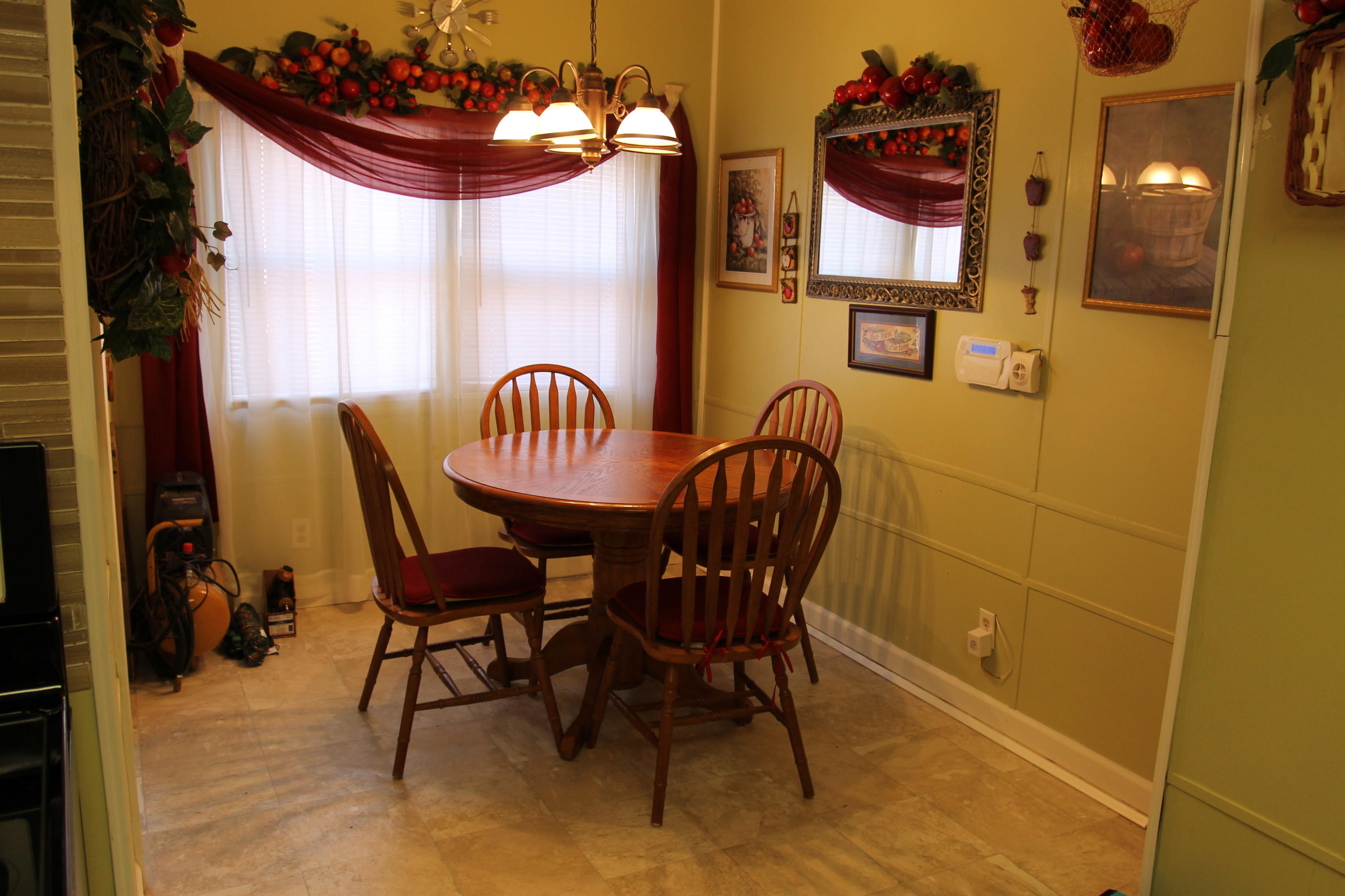 569 North Cunningham Road Seymour, TN 37865 - Photo 21 of 29 2018-03-02 03.56.57