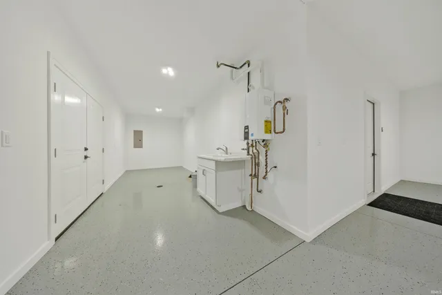 $580,000 | 4711 Lemon Grass Court, Evansville, IN 47725