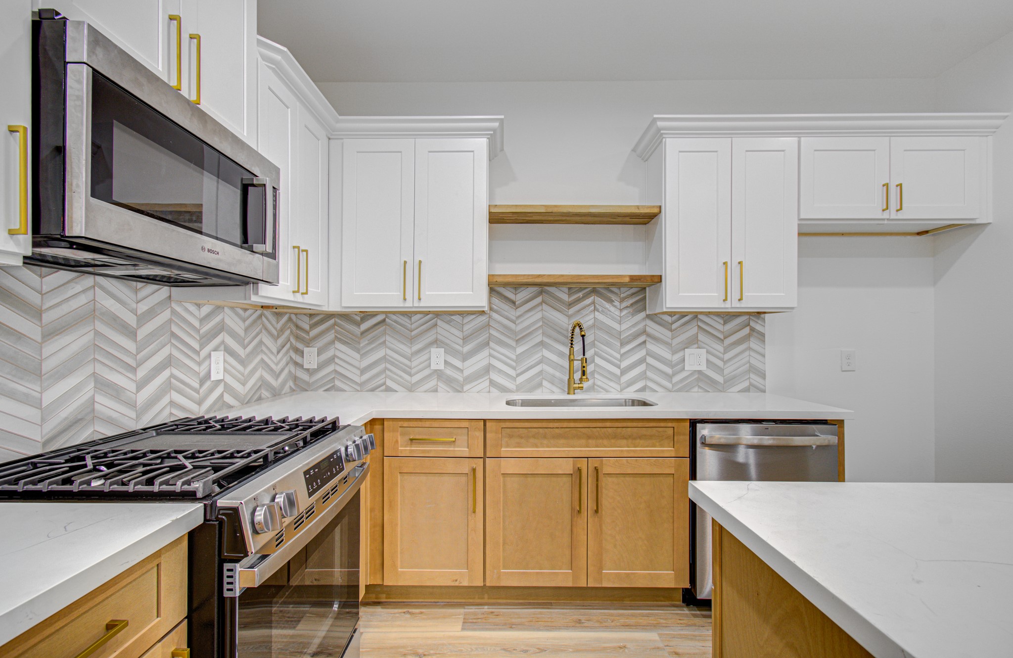 6047 Beekman Road, Unit A Houston, TX 77021 - Photo 5 of 18 Gallery Image 5