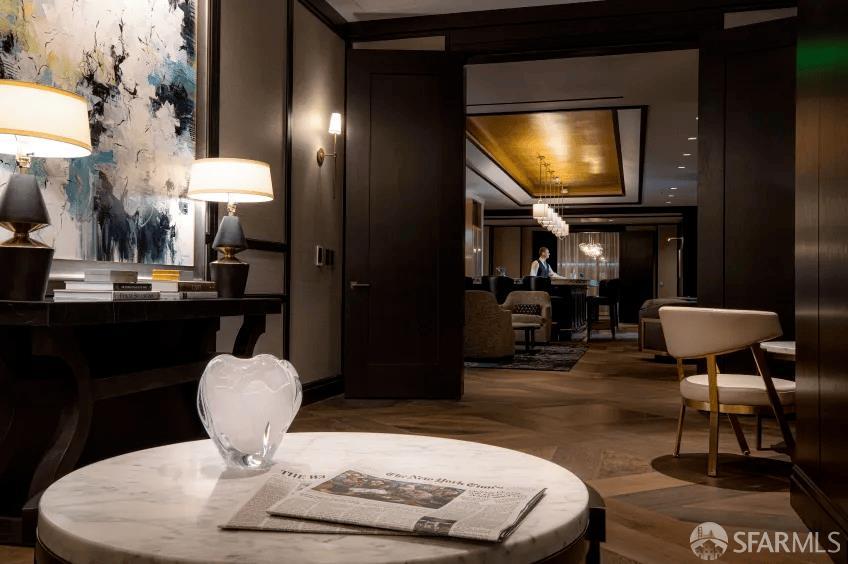 706 Mission Street, Unit 28A San Francisco, CA 94103 - Photo 14 of 30 a dining room with table and chairs