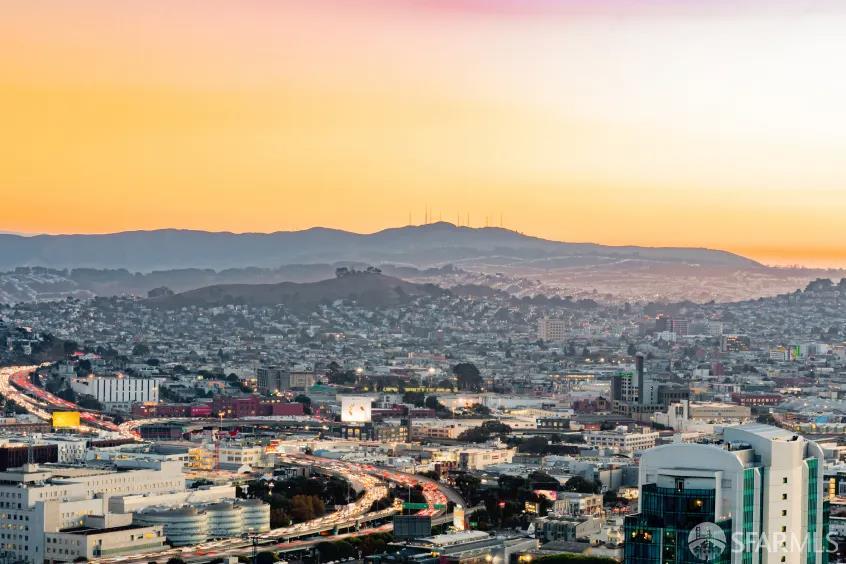 706 Mission Street, Unit 28A San Francisco, CA 94103 - Photo 29 of 30 a view of a city
