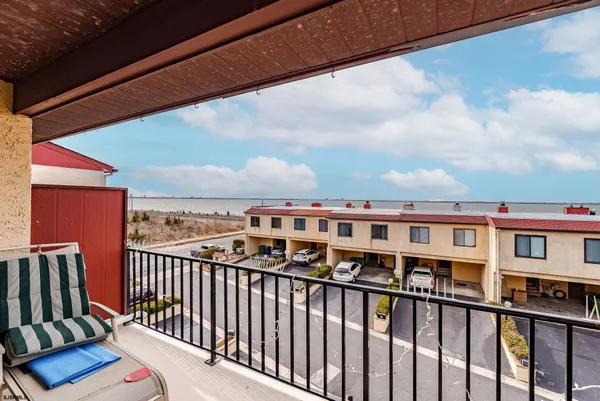 $355,000 | 18 Empire Drive, Unit 18, Egg Harbor Township, NJ 08232