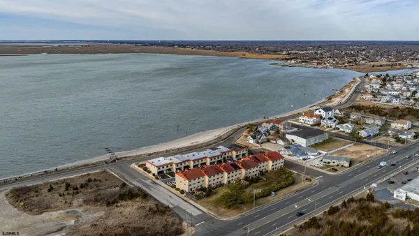 $355,000 | 18 Empire Drive, Unit 18, Egg Harbor Township, NJ 08232