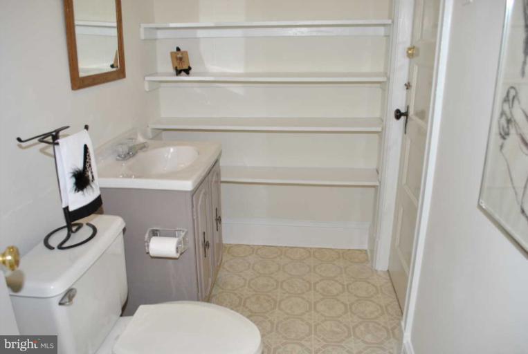 4100 Military Road Northwest Washington, DC 20015 - Photo 1 of 18 Bath