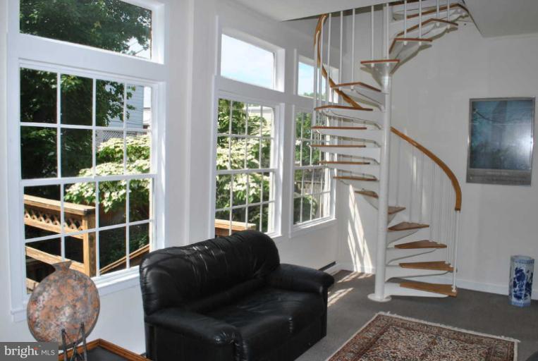 4100 Military Road Northwest Washington, DC 20015 - Photo 11 of 18 Interior (General)