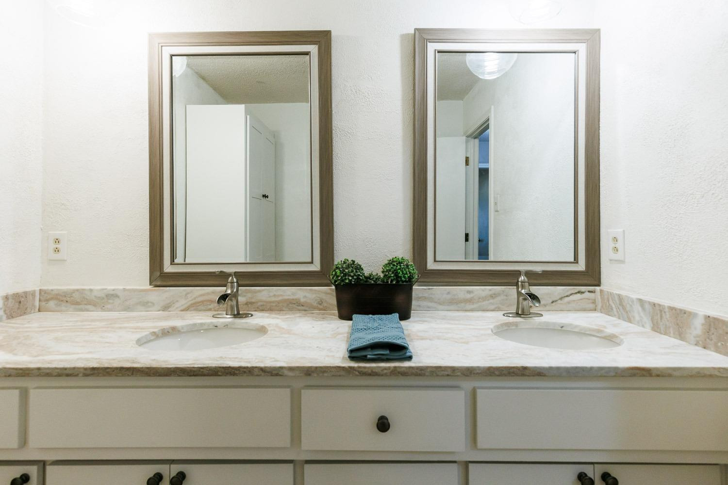 5720 78th Street Lubbock, TX 79424 - Photo 42 of 57 Photo 38