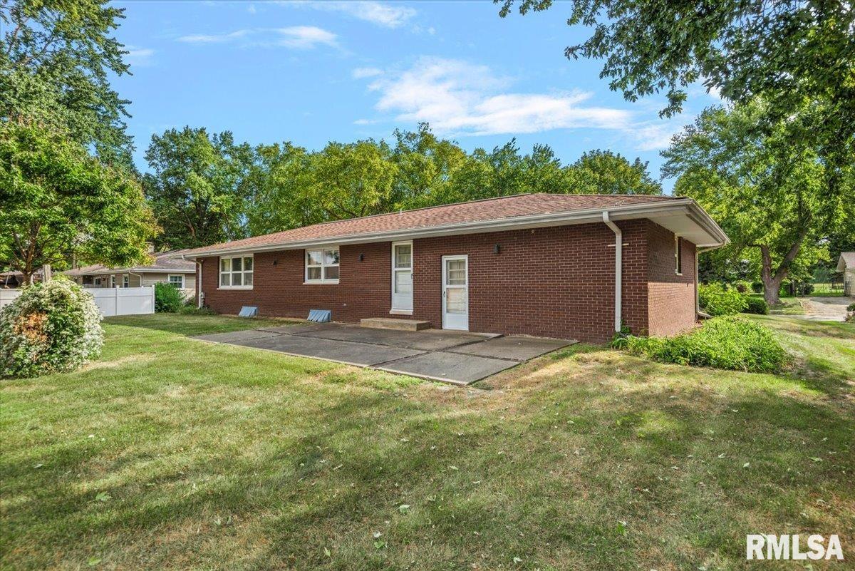 35 Providence Lane Springfield, IL 62711 - Photo 31 of 39 Gallery Image 31