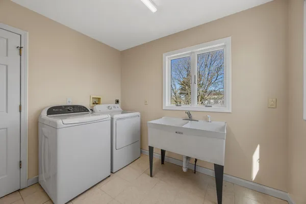 $2,599,000 | 12 Groveland Street, Buzzards Bay, MA 02532