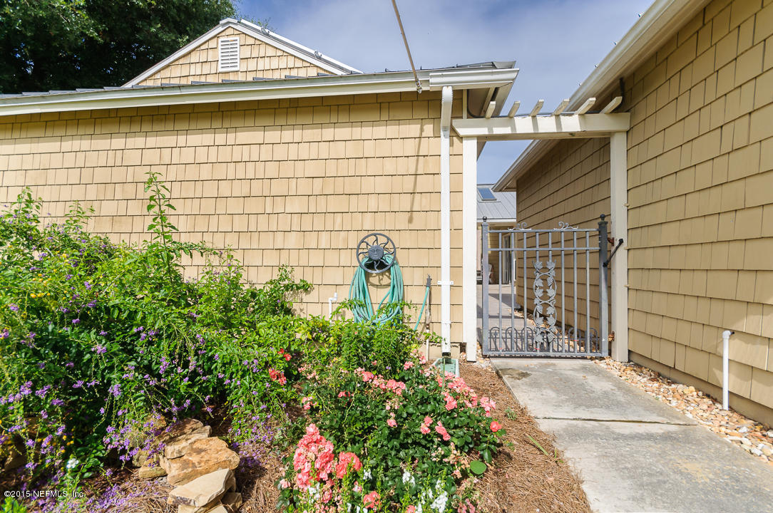 1769 Seminole Road Atlantic Beach, FL 32233 - Photo 3 of 27 162
