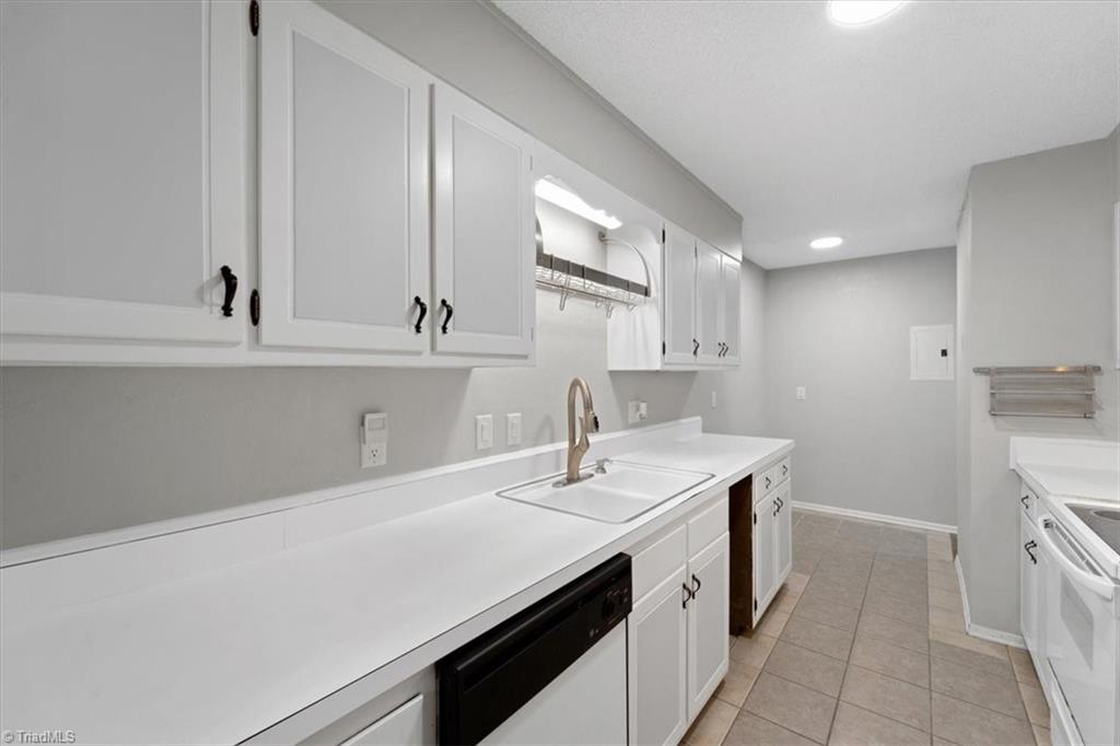 1742 North Hamilton Street, Unit B High Point, NC 27262 - Photo 14 of 33