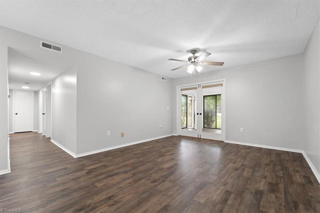 1742 North Hamilton Street, Unit B High Point, NC 27262 - Photo 5 of 33