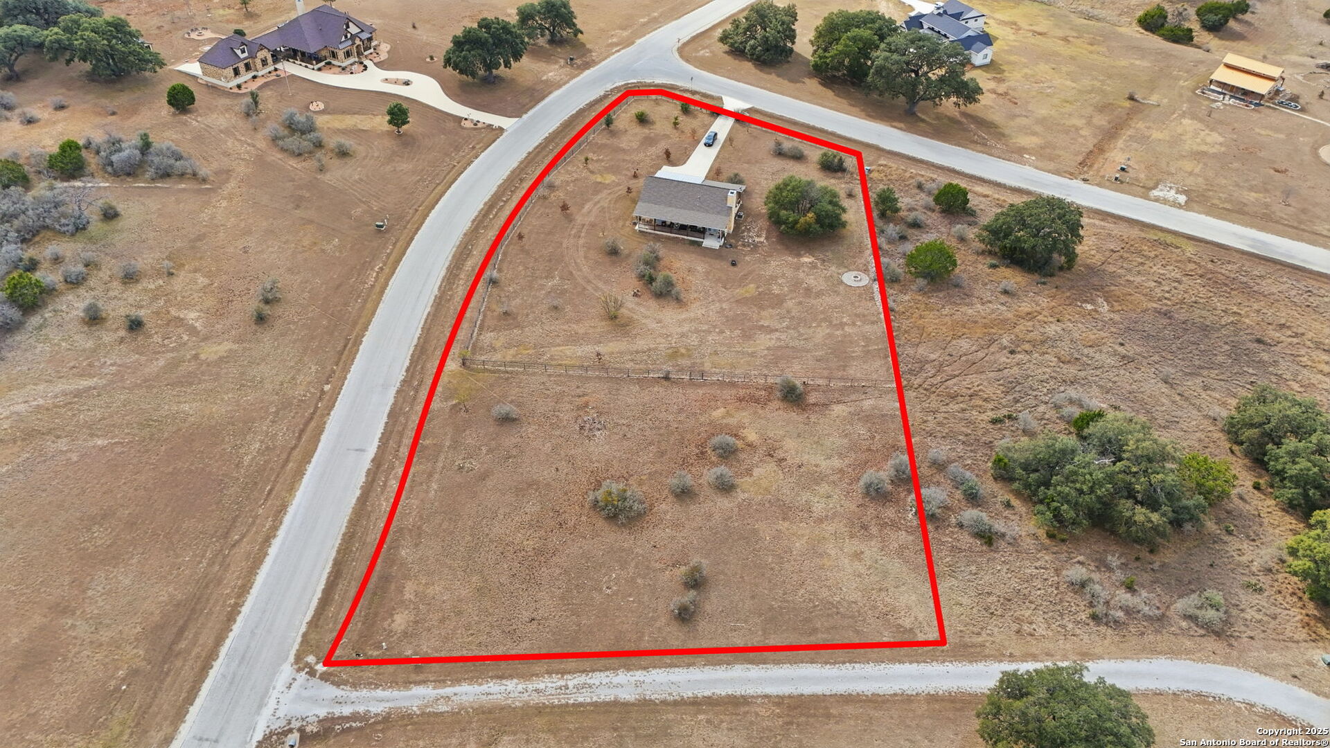 116 Martingale Trail Bandera, TX 78003 - Photo 38 of 40 a view of entryway