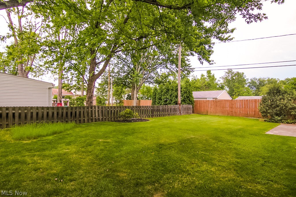 1169 Roland Road Lyndhurst, OH 44124 - Photo 30 of 30