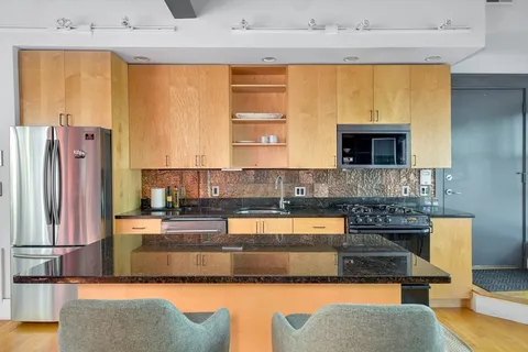 $949,000 | 100 Erie Street, Unit 10, Cambridge, MA 02139